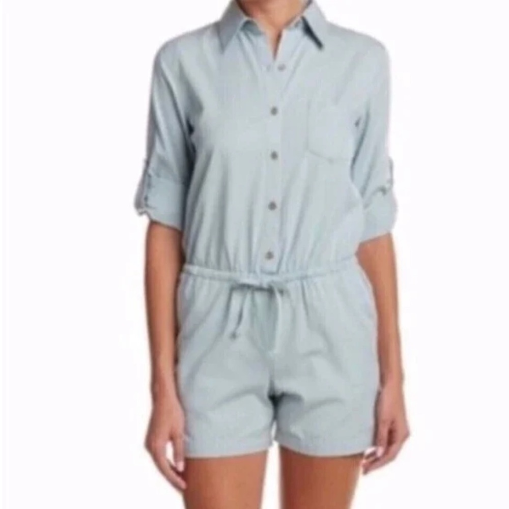 Cabi Alexa utility romper, light blue, XS, EUC, shorts, pockets, 3/4 sleeve